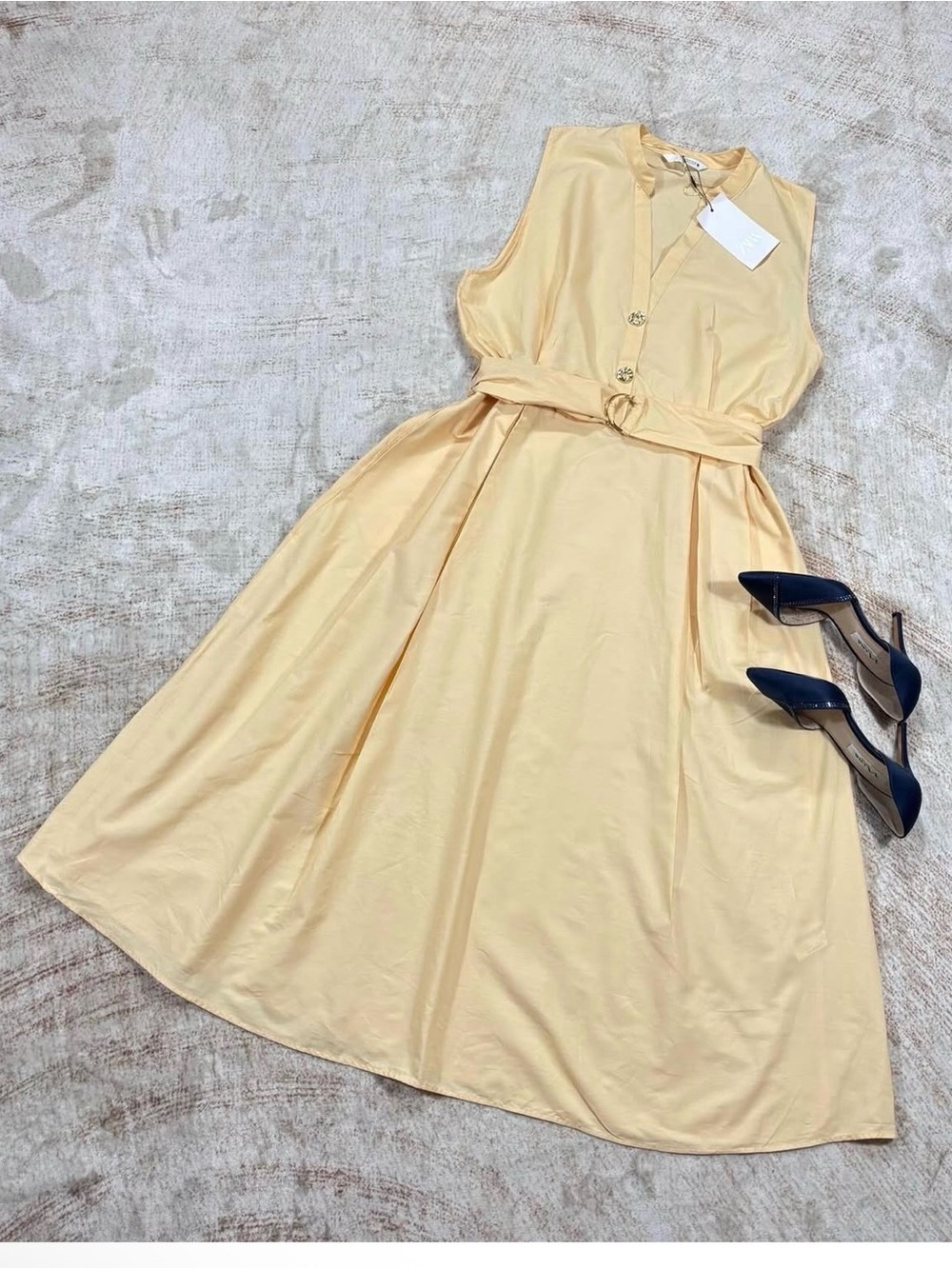 Zara Pale Yellow Sleeveless Belted Midi Dress - Picture 6 of 7